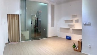 Mặt bằng kinh doanh online lầu 1 quận 10