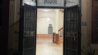 Cho thuê nhà ở đường nước phần lan tứ liên tây hồ