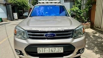 Bán Ford Everest 2015 MT siêu mới