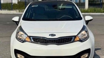 Kia Rio 2014 1.4 AT Sedan - 90000 km