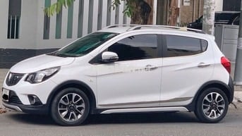 VinFast Fadil 2020 1.4 AT Plus trắng- 78000 km