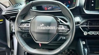 Peugeot 2008 2022 GT Line 1.2 AT - 40000 km