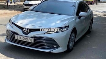 Toyota Camry 2021 2.0G - 22000 km