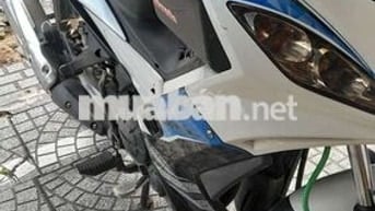 Ex zin 2014 xuống áo Ngay chủ