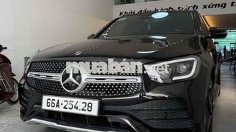 Mercedes Benz GLC 300 4MATIC 2021 Màu Đen