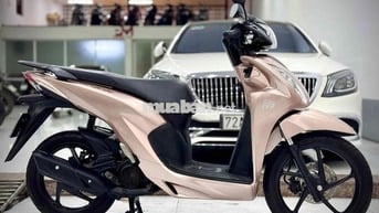 Vision 2024 bản Bánh Lớn màu hot ( chính chủ ký )