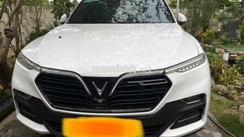 VinFast Lux SA2.0 2019 Premium 2.0 AT - 840000 km