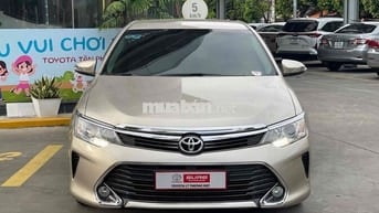 Toyota Camry 2.0E 2016