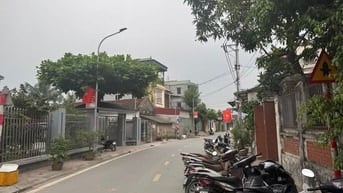 NHÀ ĐẸP KHƯƠNG ĐÌNH - 7 TẦNG THANG MÁY - Ô TÔ ĐỖ CỬA - CHỈ 12.6 TỶ