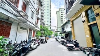 Nhà Đẹp Kinh Doanh VP Nguyễn Xiển 50m, 9 tầng, mt 5,4m, giá 27.5 tỷ