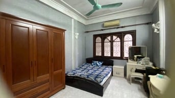 - Chính chủ cho thuê nhà 30m2 x 4 tầng ngõ 278 Tôn Đức Thắng, trung tâ