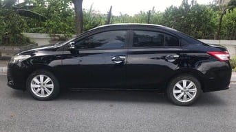 Bán xe Toyota Vios số sàn 2017 
