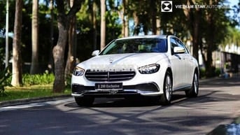 Mercedes Benz E200 Exclusive V1 Full Option