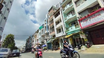 Mặt BằngĐối diện CC!MT Trần Văn Kiểu P.10 Q.6(4X18m) 3 lầu Chỉ 13,5 tỷ