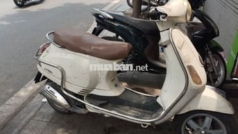 Xe tay ga Vespa 150 2009 màu Trắng máy ngon