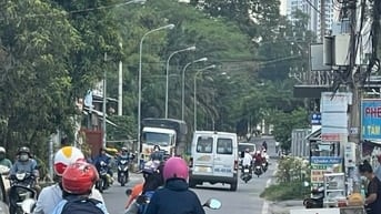 tại khu vực Bán nhà mặt tiền Nguyễn Hữu Cảnh, tiện ở và làm văn phòng