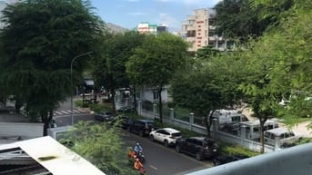 Cho thuê nhà nguyên căn 84m2, Lô E chung cư Hùng Vương, P.11, Quận 5
