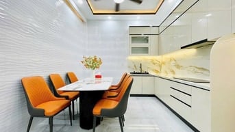 Gấp bán mặt tiền Ngô Gia Tự p4 Q10 1T2L giá nhỉnh 8tỷ gần 40m2 hiếm