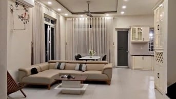 Cho thuê biệt thự song lập số 8 D19, KP35, P.Phước Long B, TP.TĐ