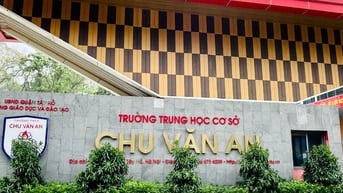 5 tầng 35m2 phường THỤY KHUÊ - cạnh trường CHU VĂN AN.