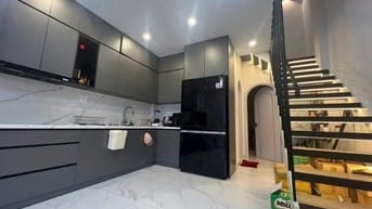 CHỈ HƠN 4 TỶ, NHÀ MỚI TOANH 92M2, 3PN HẺM XH ĐƯỜNG 379, TNP A, QUẬN 9