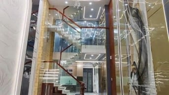 Hạ sâu 150tr cho căn nhà đường Tổn Đản Quận 4 | dt: 75m2 giá 4 tỷ 370
