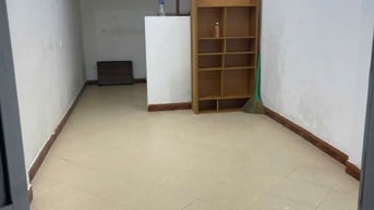Chính chủ cho thuê DT 70 m2, có nhà 30m2x2T, ngõ 22 Tôn Thất Tùng