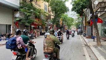 BÁN NHÀ MẶT PHỐ THỤY KHUÊ, MÓNG 9TẦNG, KINH DOANH VIP,67,8M2,GIÁ36,1TỶ