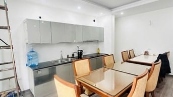  CHỈ HƠN 8 TỶ —  NHÀ PHỐ 47M² CHÍNH CHỦ NỞ HẬU -- CV Hòa Bình