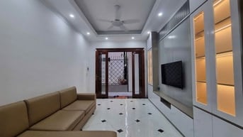 Bán nhàThượng Thụy, 7,95 tỷ, 42m2, 6 tầng, full nội thất, c