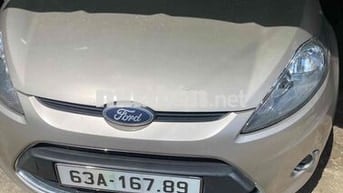 Ford Fiesta 2011 1.6 AT Sedan - 140000 km