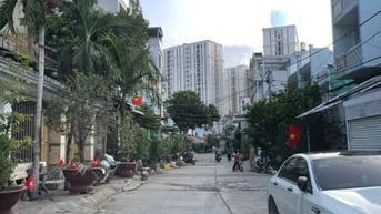 cho thuê nhà 3 tầng 5PN có máy lạnh
