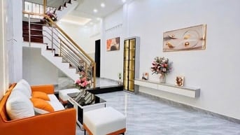 ĐỊNH CƯ NƯỚC NGOÀI!Đ.Gò Cẩm Đệm P10 Tân Bình,DT: 44m2/3.450 Tỷ,SHR
