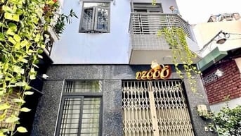 Để có giá tốt nhất Huỳnh Phụng xin mời quý a chị theo e chốt căn nhà t
