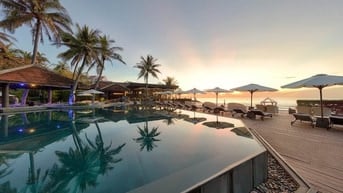 bán resort 4 sao mặt tiền đường Nguyễn Đình Chiểu Mũi Né, Phan Thiết 