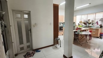 HẠ 2 TỶ BÁN GẤP 225M2 BIỆT THỰ KHU KIỀU ĐÀM QUẬN 7- 9m*28m giá 21,9 
