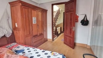 BÁN NHÀ DÂN Ở MỸ ĐÌNH, Ô TÔ VÀI BƯỚC, NGAY MẶT PHỐ, 40M, 5T, Nhỉnh 7Tỷ