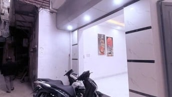 Bán nhà Trần Khát Chân, Hai Bà Trưng, 4 tầng, sử dụng 179m2, MT 4,8m