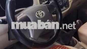 Toyota Innova 2016 2.0E