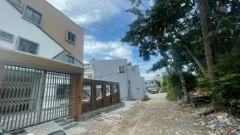 Nhà MT Kênh Thạnh Xuân 25, mgang 13m 10 PN, 10WC đang Kd cho thuê và ở