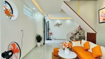 Nhà mới đường Nguyễn Sơn, Tân Phú. Giao Thoại Ngọc Hầu - 2,030 tỷ