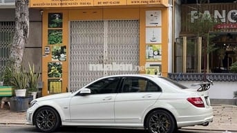 Mercedes Benz C Class 2009 - 180000 km