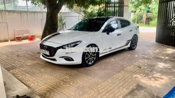 Mazda 2018  - 100000 km