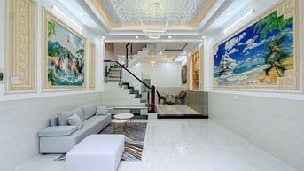 Nhà Đẹp Ở Ngay. 4 Tầng (CN 50m2) Xe Hơi Ngủ Trong Nhà 
