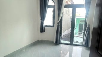 bán nhà ngay chợ phú lâm Q,6 MỚI XÂY