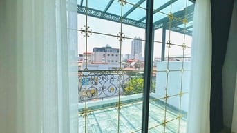 Bán nhà Xây Mới Cầu Giấy gần ĐH GTVT 40m2 6 tầng thang máy 4m MT 4PN