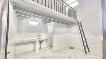 Cho thuê phòng trọ có gác,máy giặc chỉ 2tr9 ngay Lê Trọng Tấn