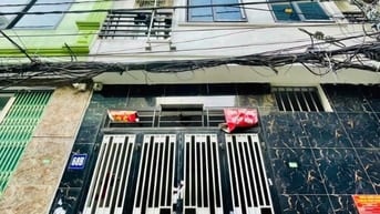 KHU VIP ĐỐNG ĐA, GẦN CHỢ, GẦN Ô TÔ, 6 TẦNG, THANG MÁY, 20 PHÒNG