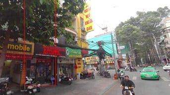 Nhà MT nguyên căn 2 tầng Trần Quang Khải, Q1 góc giao Nguyễn Hữu Cấu