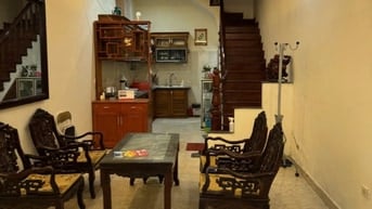 Nhà riêng 36m x 4,5T thoáng đẹp ngõ ôtô thông phố Huỳnh Thúc Kháng